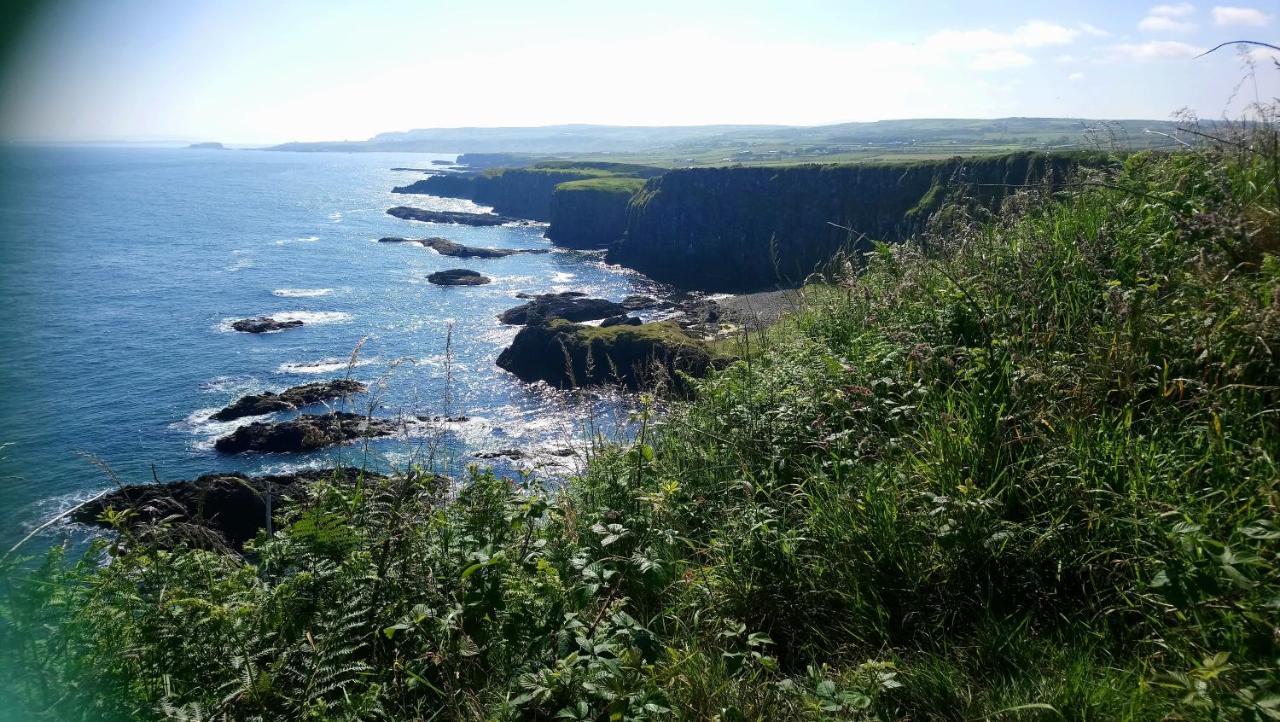 Dunseverick Ramblers Rest Bushmills Bagian luar foto